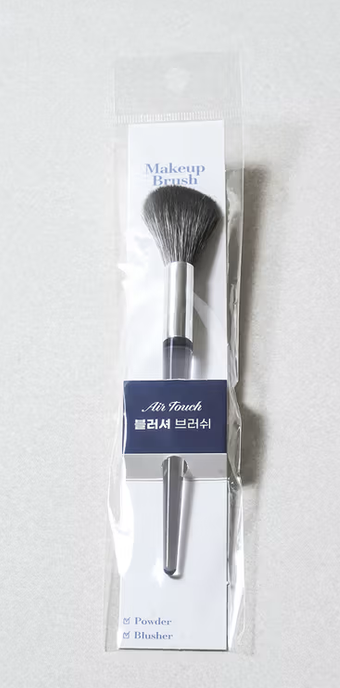 Clear Handle Cheek Brush